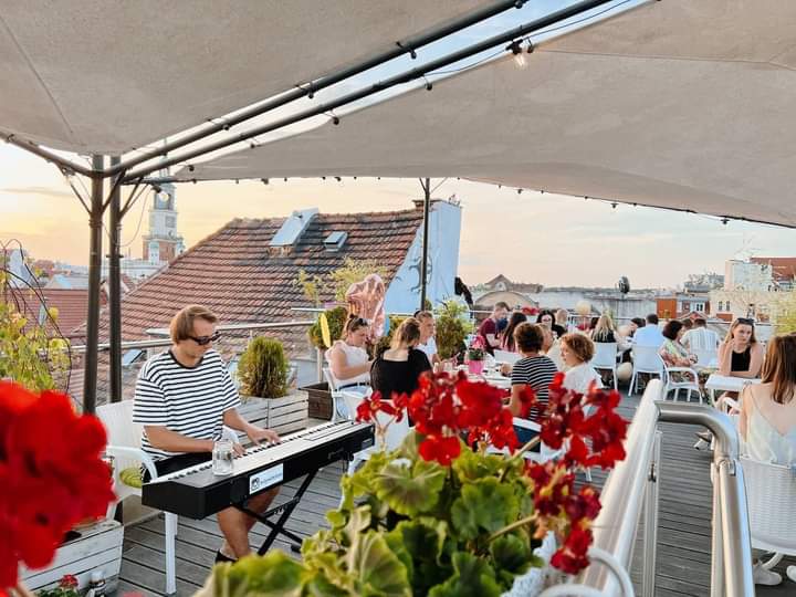 Pianinsta, oprawa muzyczna